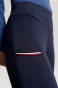 KY8N7_590_06.webp