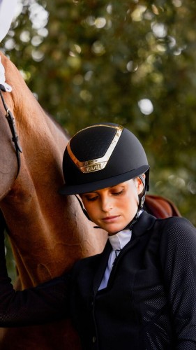 95c73b5d7db94e4a52a001008897ba6daeb54425_star_lady_chrome_kask_gallery_pdp_1_HHE00041__357.jpg