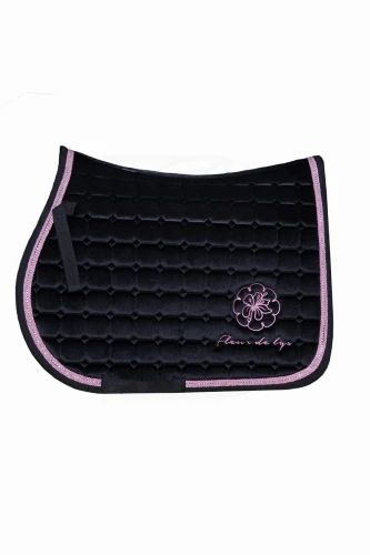black-pink--2.webp