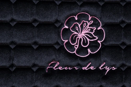 black-pink--4.webp