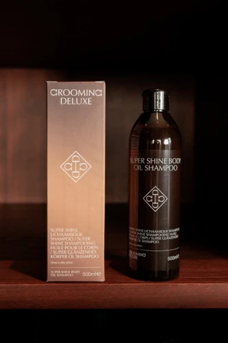 pol_pl_Szampon-Super-Shine-Body-Oil-Shampoo-500-ml-Kentucky-Grooming-Deluxe-12733_3.webp