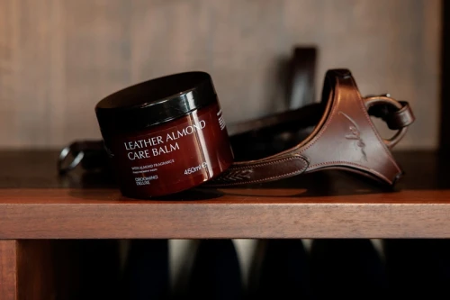 pol_pl_Leather-Almond-Care-Balm-Kentucky-Grooming-Deluxe-12100_4.webp