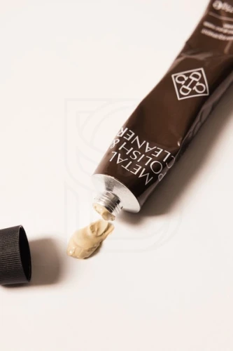 pol_pl_Krem-do-polerowania-i-czyszczenia-metali-Metal-Polish-and-Cleaner-75-ml-Kentucky-Grooming-Deluxe-11864_6.webp
