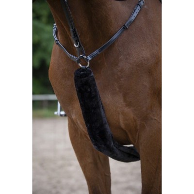 equitheme-teddy-hunting-breastplate-sleeve-1.jpg