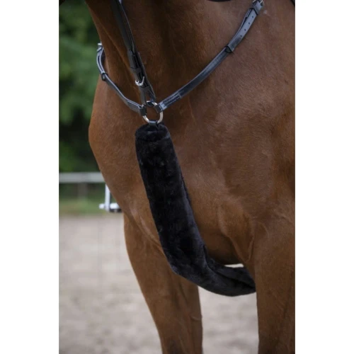equitheme-teddy-hunting-breastplate-sleeve-1.jpg
