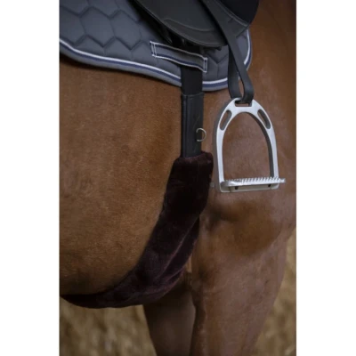 EquiTheme-Futerko-ochronne-na-popreg-syntetyczne-60cm---brazowe.webp