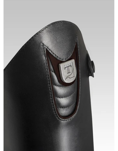 tall-riding-boot-tucci-harley-scottbrash.jpg