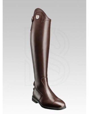punched-leather-riding-boots-marilyn.jpg
