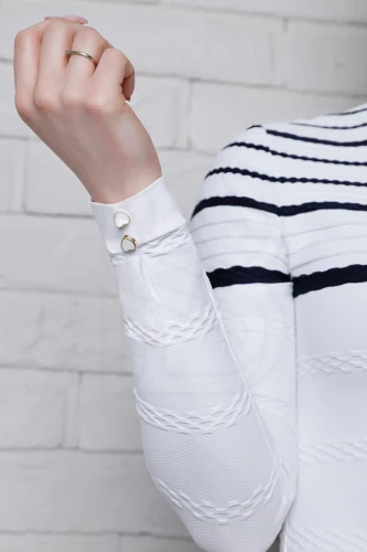 Hazel-Shirt-White (2).webp