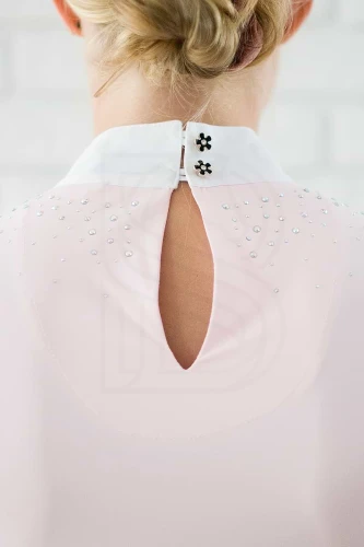 Holly-shirt-pink-u2.webp