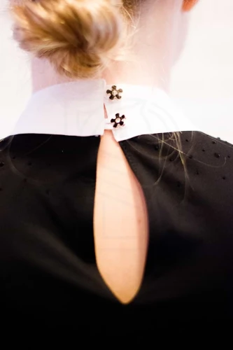 holly-shirt-czarna-u3.webp