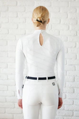 Violet-Shirt-White-u2.webp