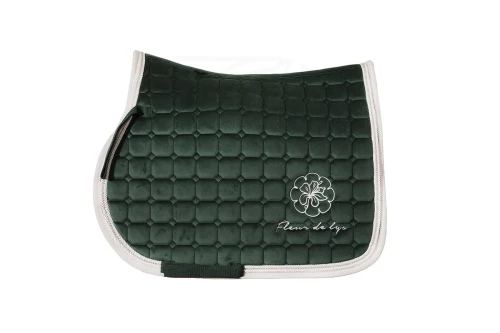 VELVET-DIAMOND-GREEN-CREAM-2.webp